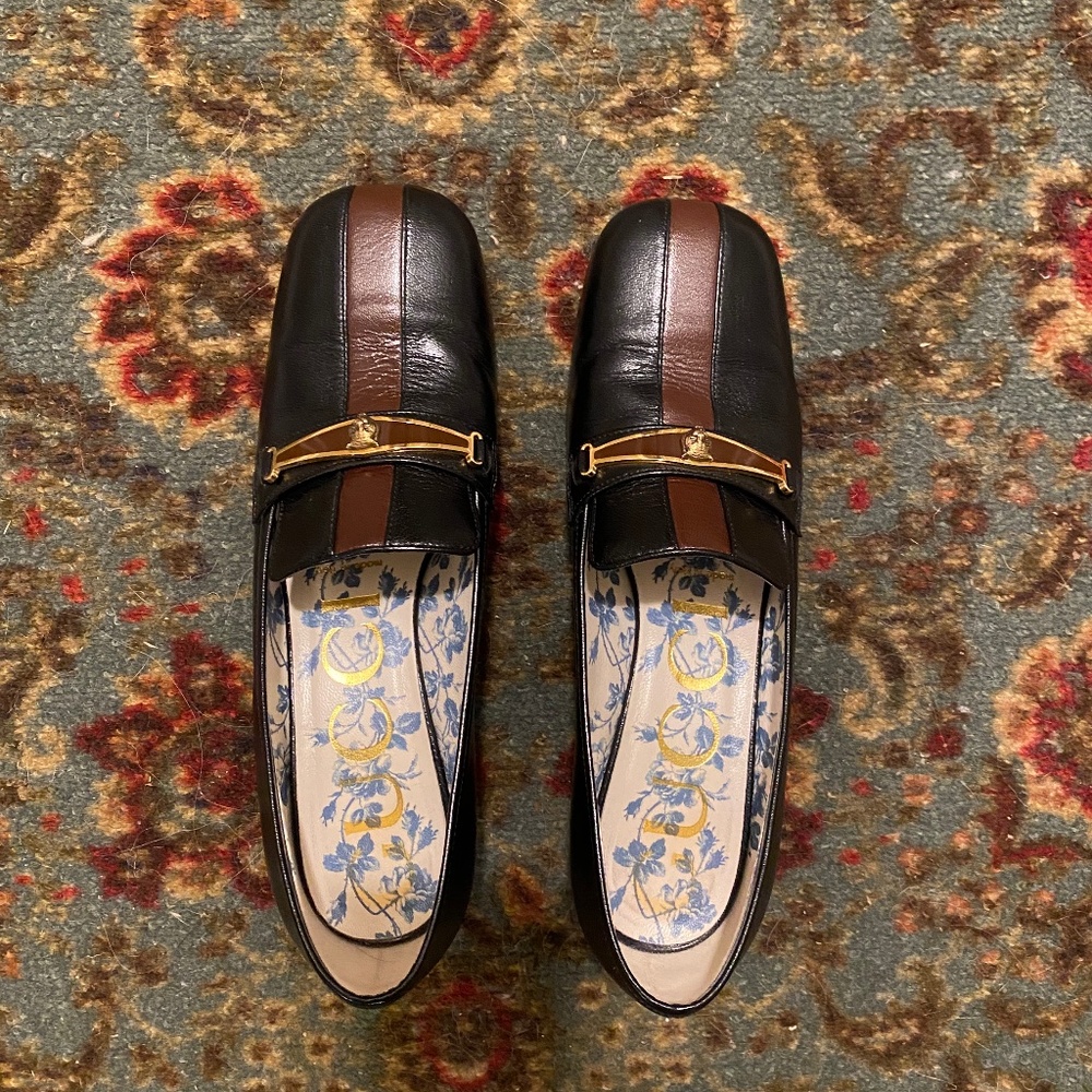 Gucci Feline Head Loafers